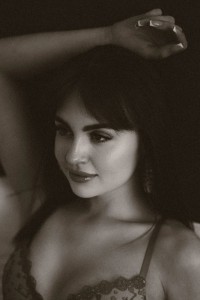 Фото проститутки Наури №4 в городе Валуйки