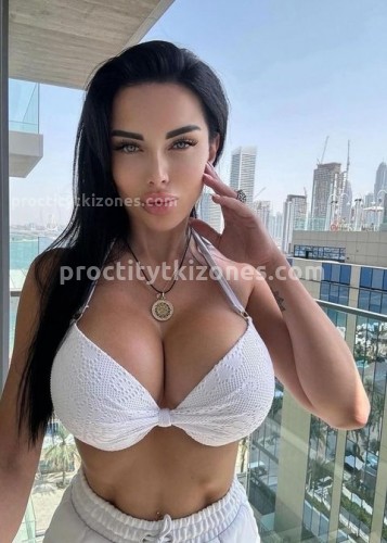 Карина, Г. Валуйки