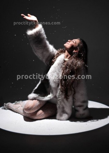 Оля, Г. Валуйки