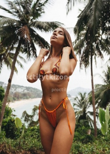 Юля, Г. Валуйки